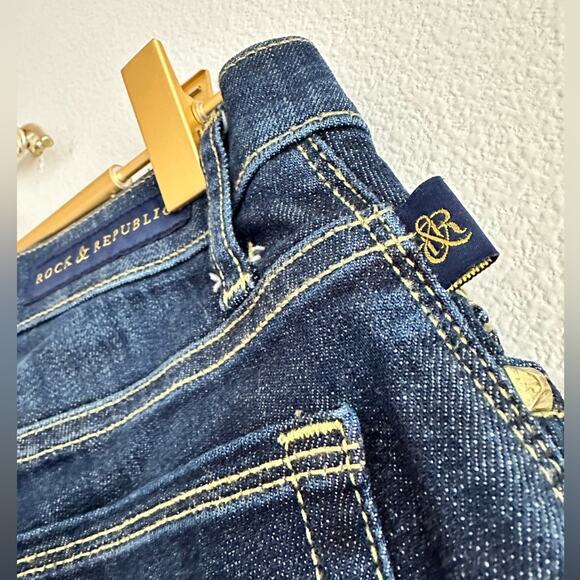 Rock & Republic Hula Shorts | Size 0 - Picture 7 of 9